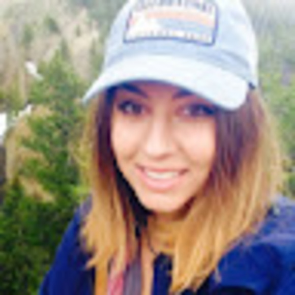 Meet your Posher, Devin - Picture 1 of 1